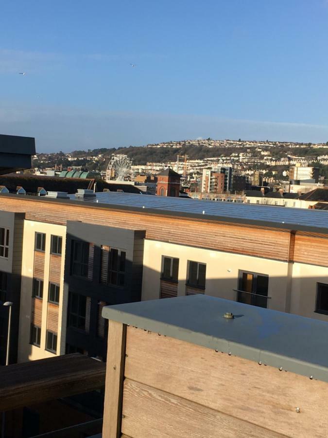 Bay, Marina & Arena View Mins To & Swansea
